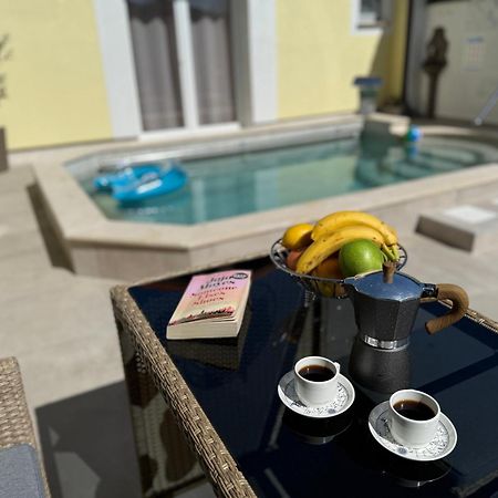Poolside Studio 法扎纳 外观 照片